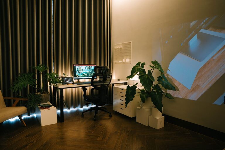 Tips for Creating a Relaxing Home Workspace to Boost Productivity